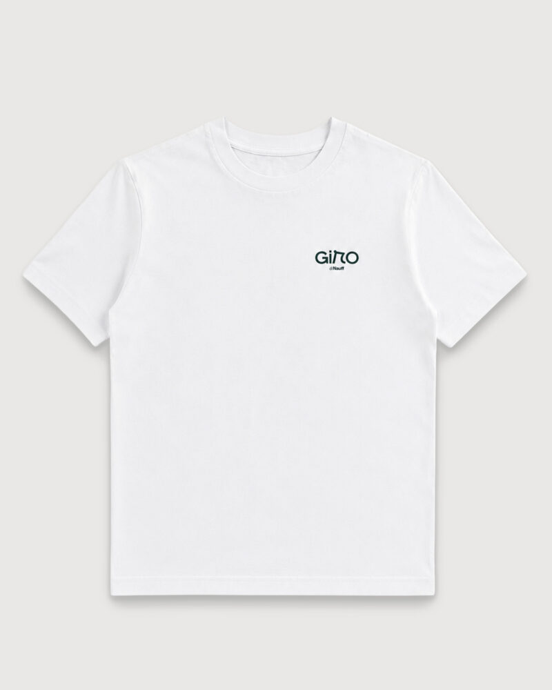 Miles Ahead T-Shirt Weiß – Vorderseite mit NAUFF Logo Miles Ahead T-Shirt Weiß – Vorderseite mit NAUFF Logo